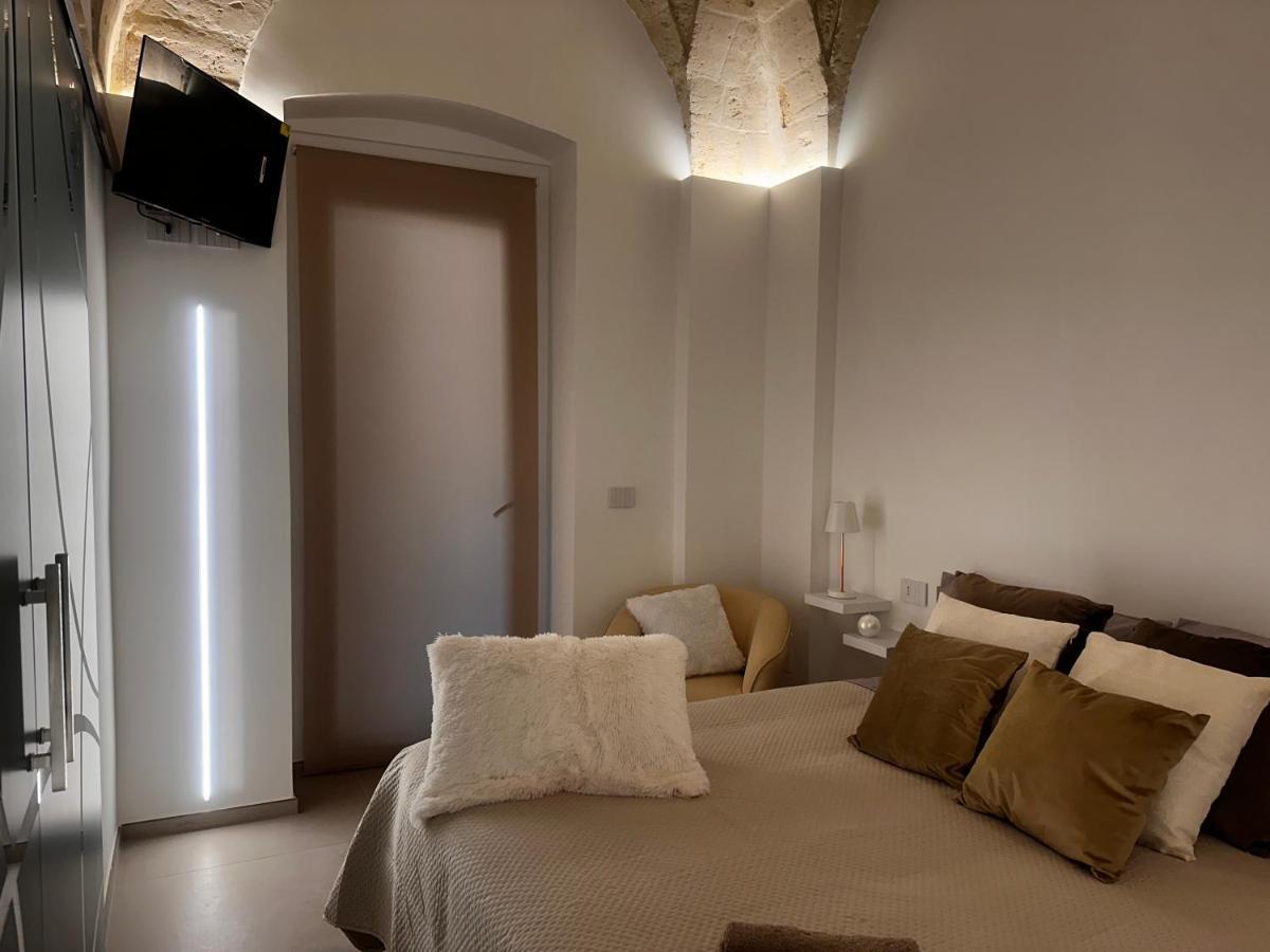 Eterea Casa Vacanza Brindisi Bagian luar foto
