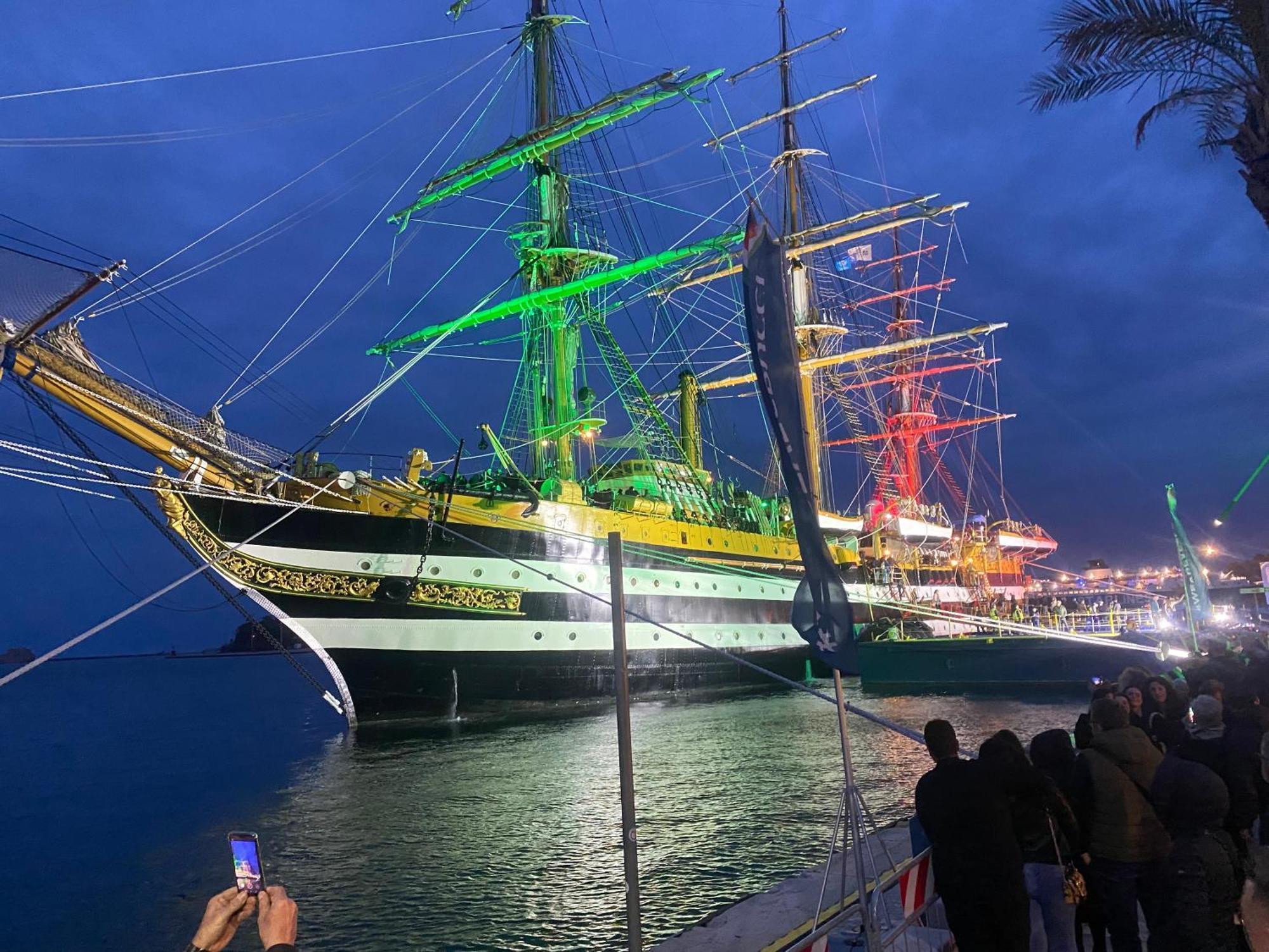 Eterea Casa Vacanza Brindisi Bagian luar foto